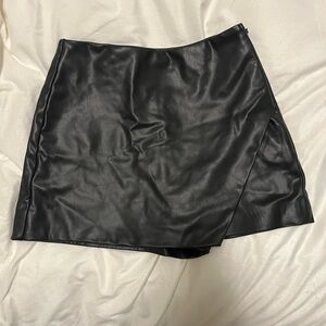 Zara Faux Leather Black Mini Skort